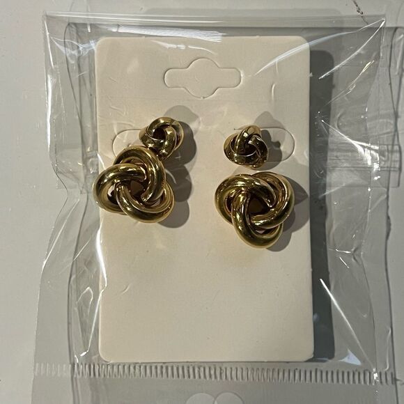Bundle Sale 3 for $15 | Two Pair Gold Tone Knot Earrings Small & Large - Picture 10 of 12
